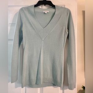 Women’s V-Neck Sweater